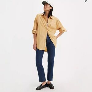 Levi’s Wedgie Straight Fit in Salsa Dark Stone